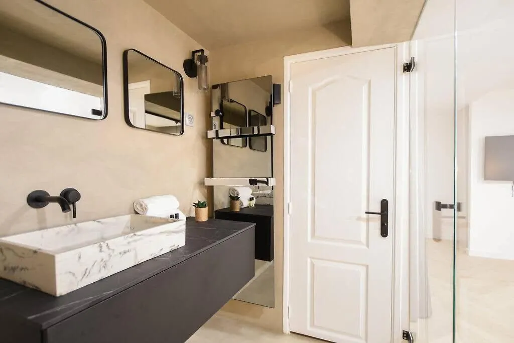Bel Appartement Pour 6 Personnes Proche Champs Elysees Paris 0*,