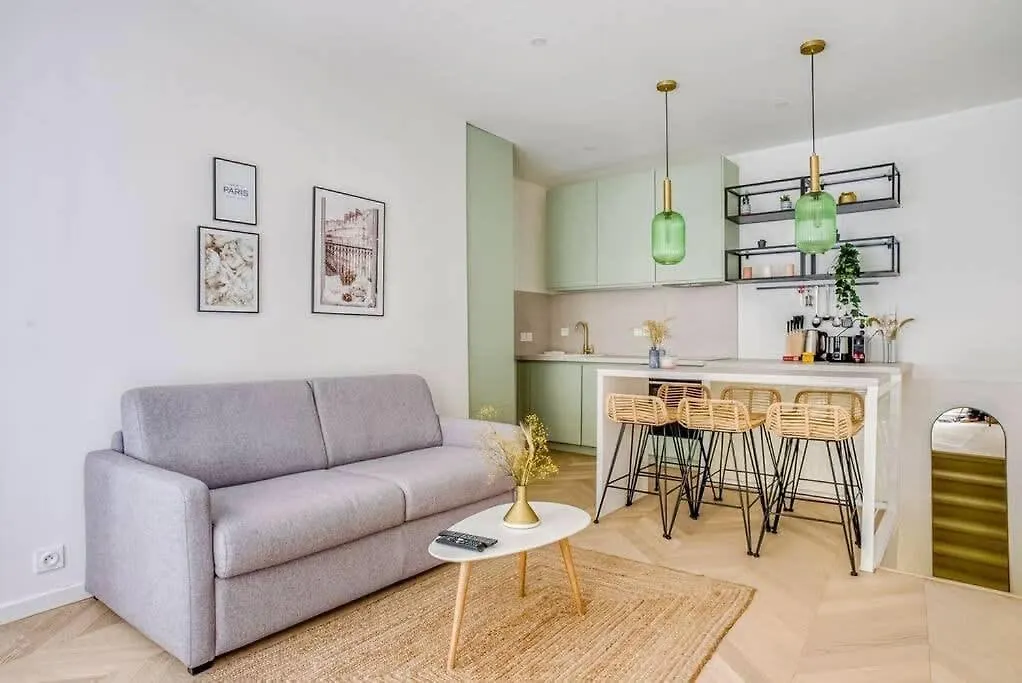 Bel Appartement Pour 6 Personnes Proche Champs Elysees Paris